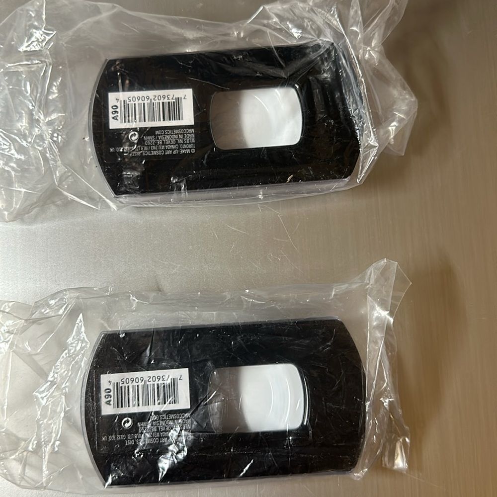 2 pairs!! MAC Cosmetics - 87 Maximalist Lash Fake Eyelashes - Picture 8 of 8